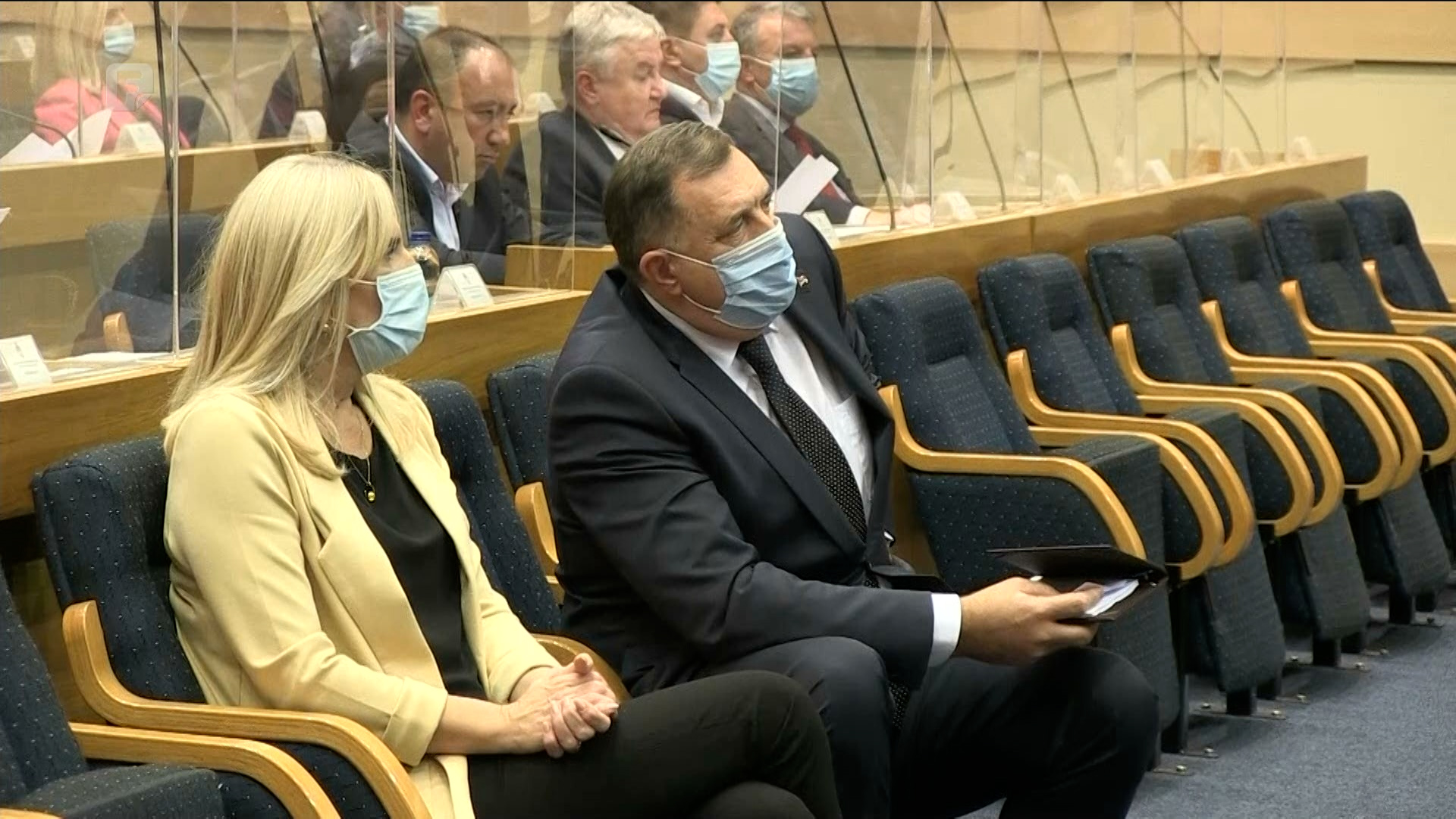 Ustav BiH je jasan - entiteti ne mogu samostalno vraćati nadležnosti